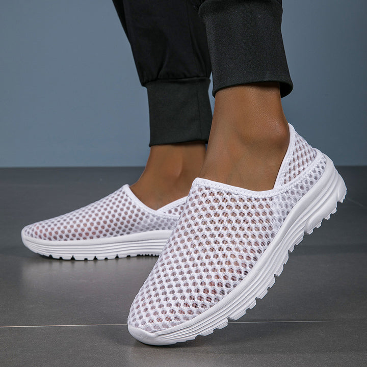 Women's airy slip-on sneakers with honeycomb knit upper and cushioned comfort sole Mune Fashion