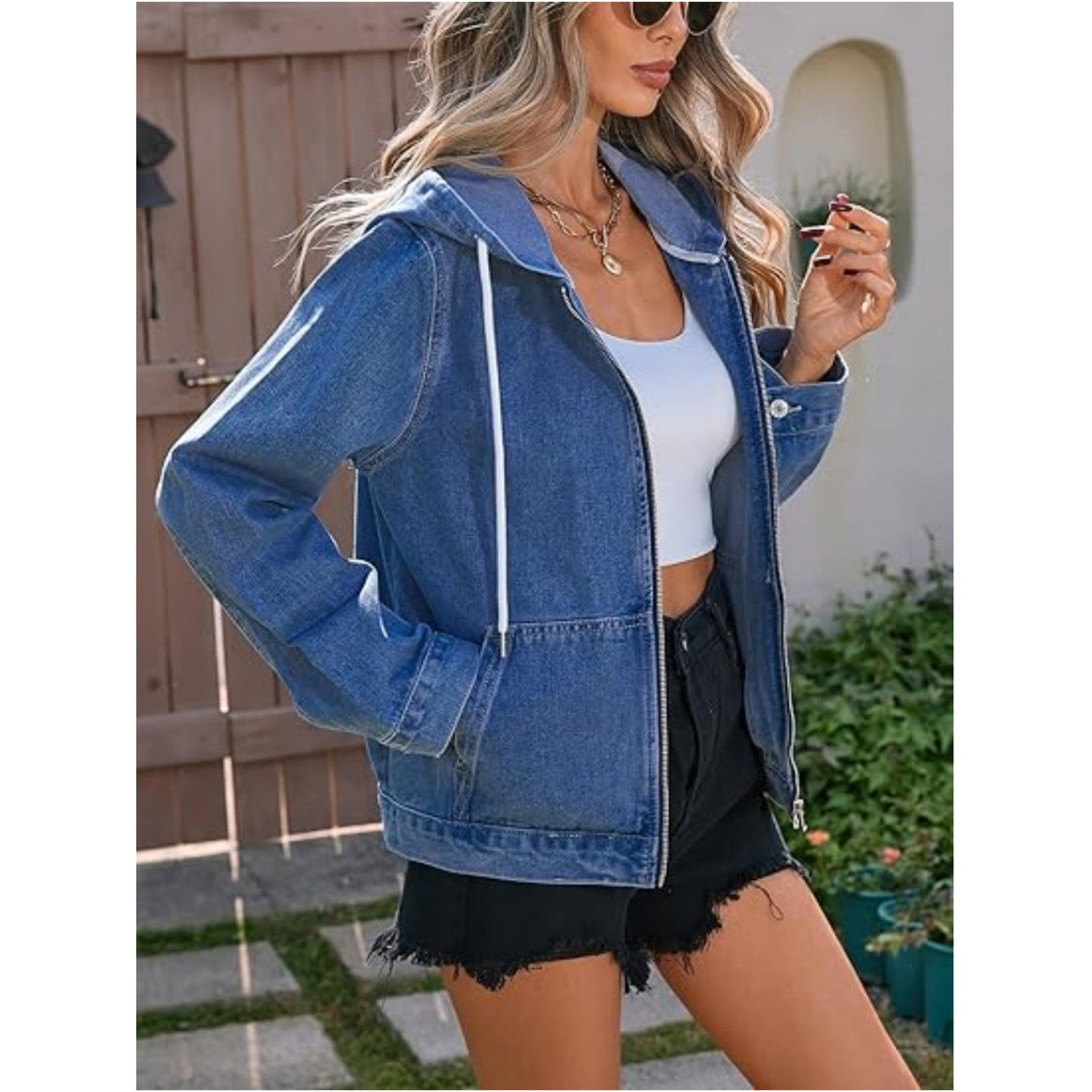Women's Oversized Zip-up Hoodie with Patch Pockets Mune Fashion