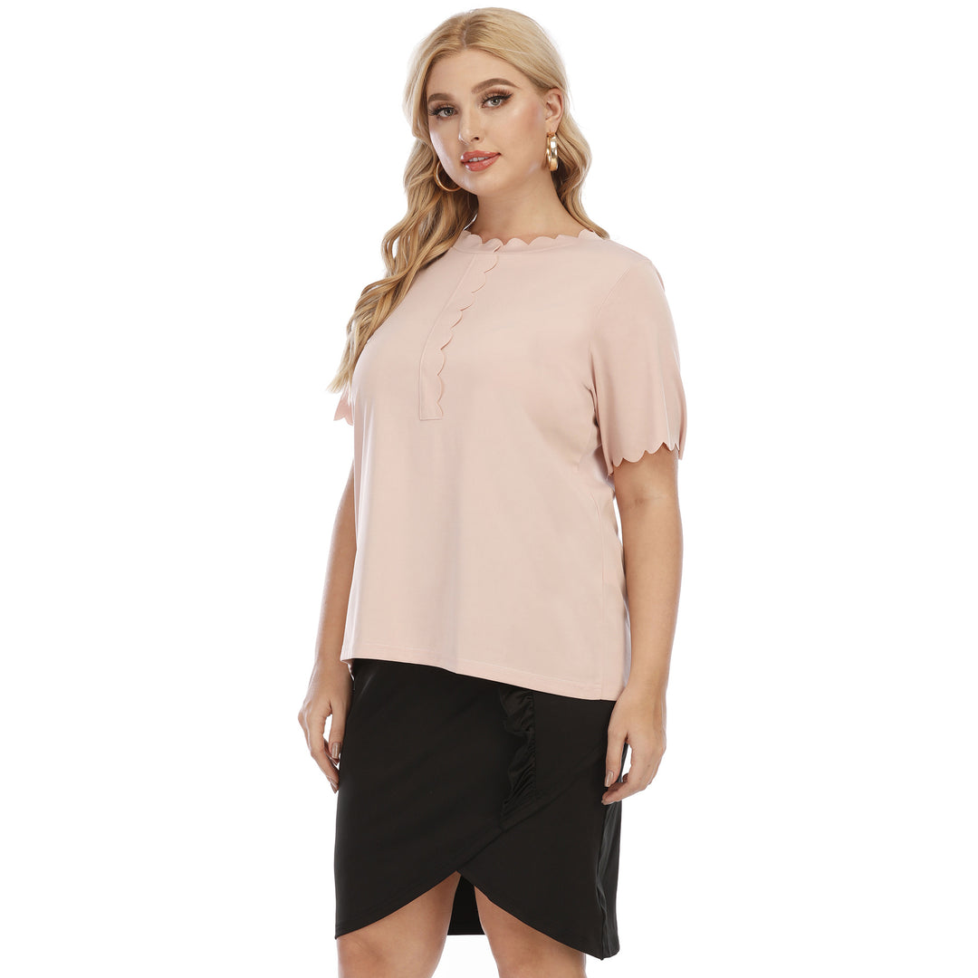Women's elegant top with wavy neckline Mune Fashion