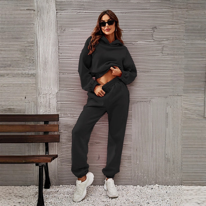 Women's Nan Cropped Hoodie Set with High Elastic Waistband and Casual Jogging Pants Mune Fashion