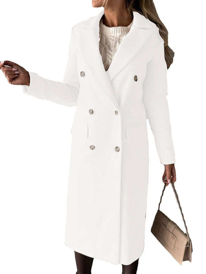 Women's double-breasted wool blend coat with fitted silhouette, notched collar and patch pockets Mune Fashion