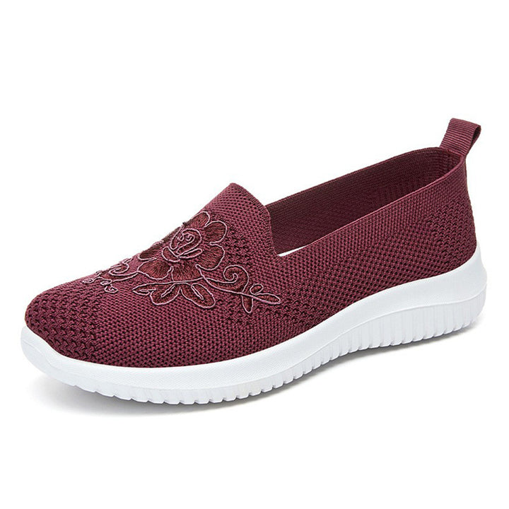 Women's elegant knitted slippers with floral embroidery, elastic entry, and feather-light EVA outsole Mune Fashion