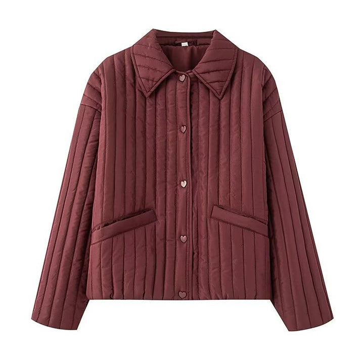 Women's short quilted jacket with vertical quilting, shirt collar and heart button placket Mune Fashion