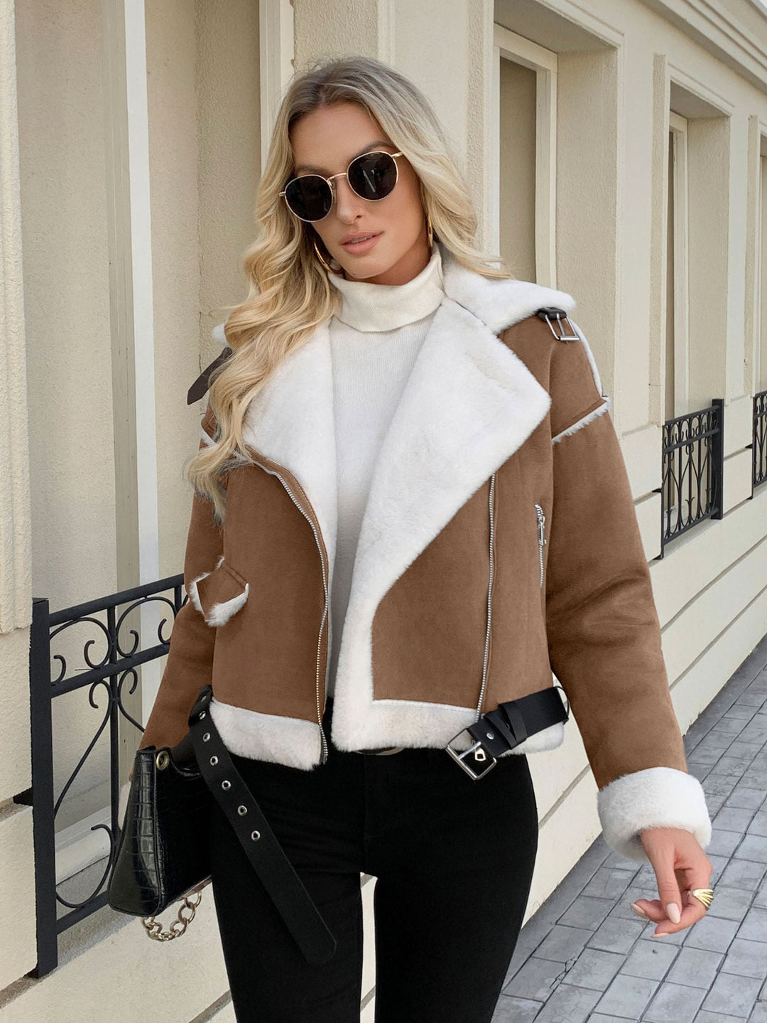 Women's Fashionable Jacket with Faux Fur Collar and Belt Mune