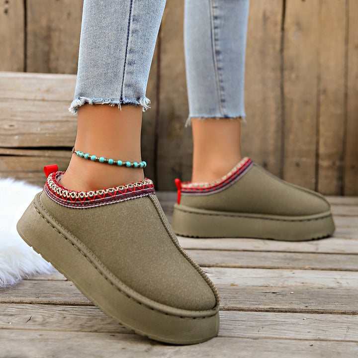 Women's Lined Slippers-Mules with Teddy Lining and Decorative Knit Trim Mune Fashion