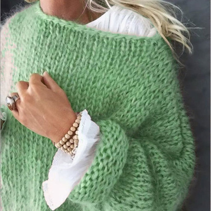 Women's Short Cut Fluffy Chunky Knit Sweater with Dropped Shoulder Mune Fashion