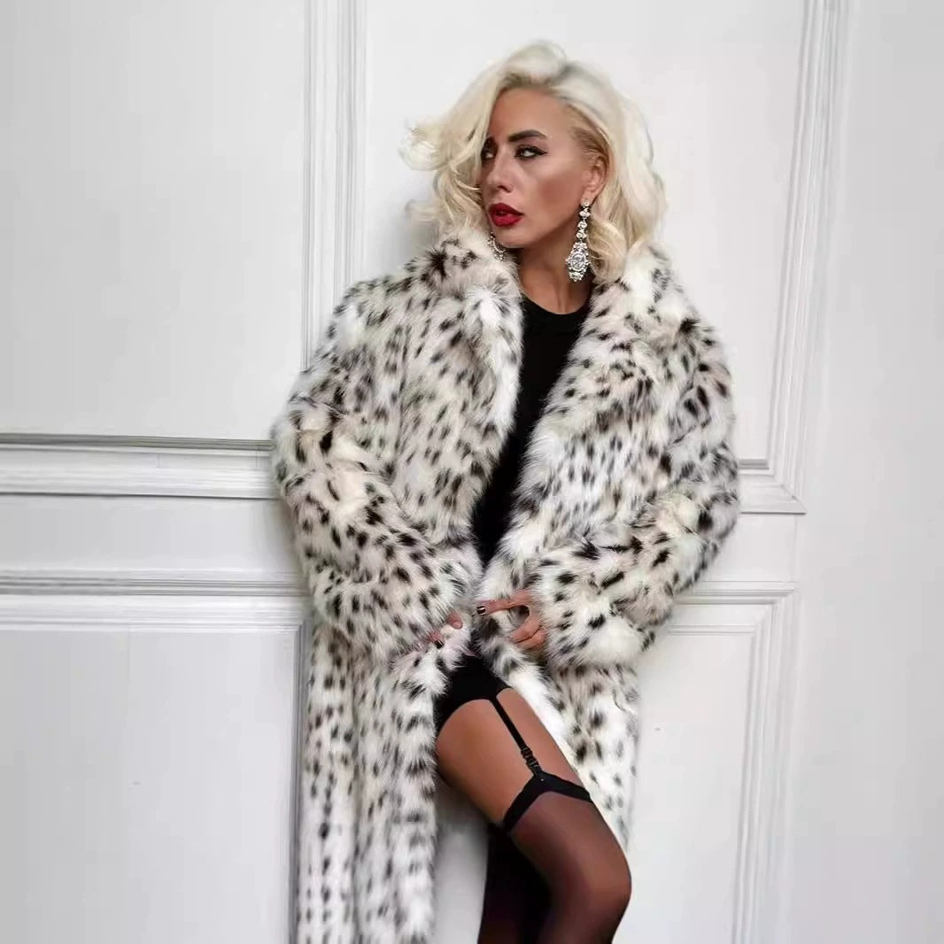 Women's longer oversized faux fur coat with leopard print and wide lapel Mune Fashion