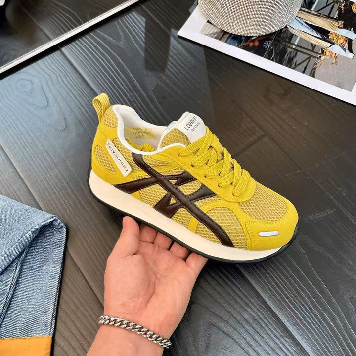 Women's sporty sneakers with breathable mesh details and non-slip sole Mune Fashion