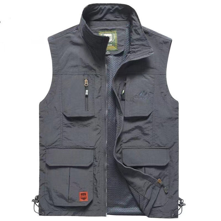 Men's multifunctional outdoor vest with mesh lining, multiple pockets and adjustable hem Mune Fashion