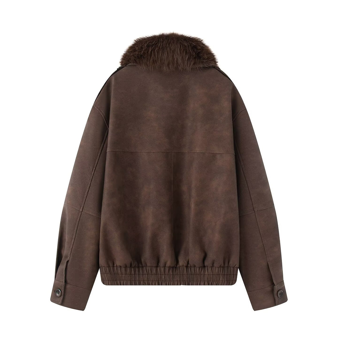 Women short-cut bomber jacket with voluminous faux fur collar and applied flap pockets Mune Fashion