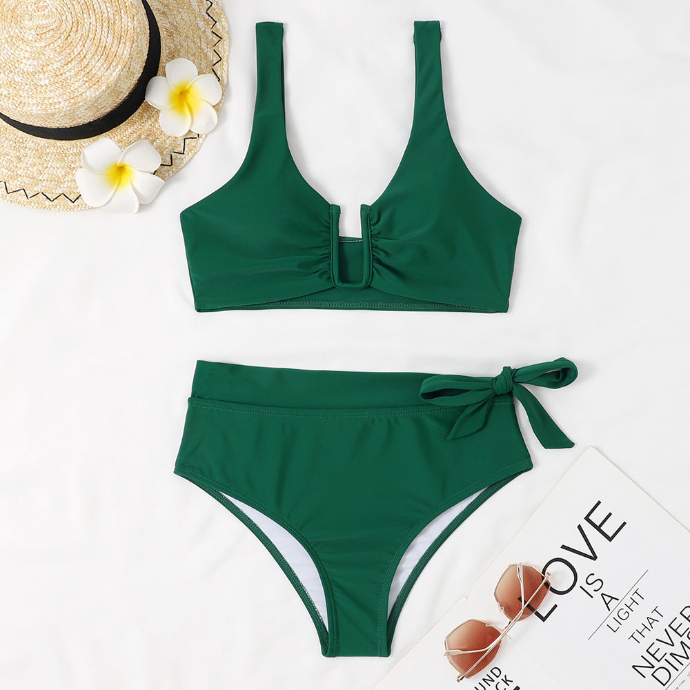 Women's bikini set with elegant knot design and high-waisted pants Mune Fashion