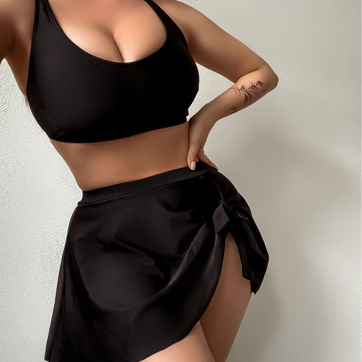 Ladies sporty bathing outfit with flattering skirt Mune Fashion