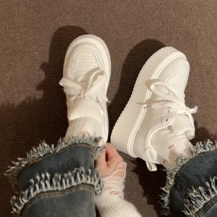 Women's Chunky Sneakers with Stable Platform Sole and Breathable Upper Material Mune Fashion