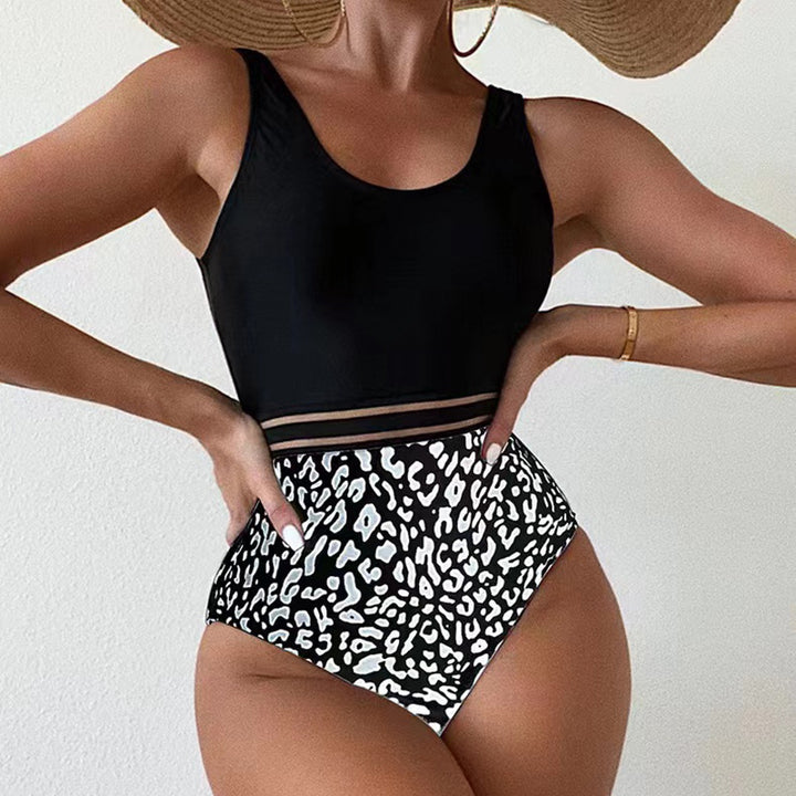 Women's One-Piece Swimsuit with Modern Pattern and Figure-Flattering Design Mune Fashion