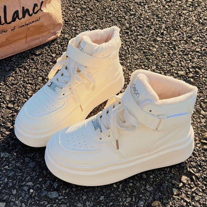 Women's High Winter Sneakers with Warm Interior Lining and Practical Velcro Closure Mune Fashion
