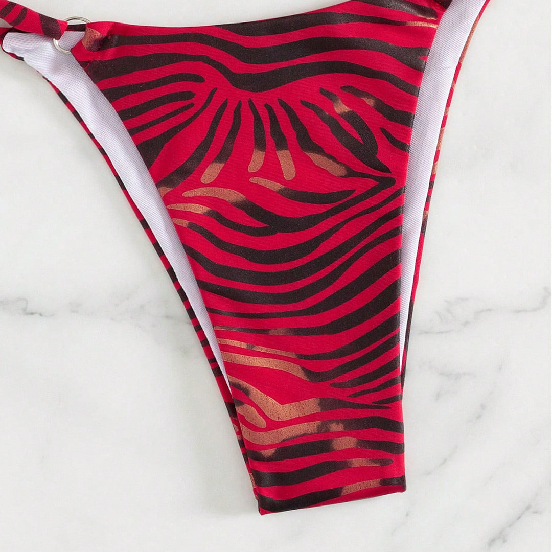 Women's triangle bikini with trendy animal print Mune Fashion
