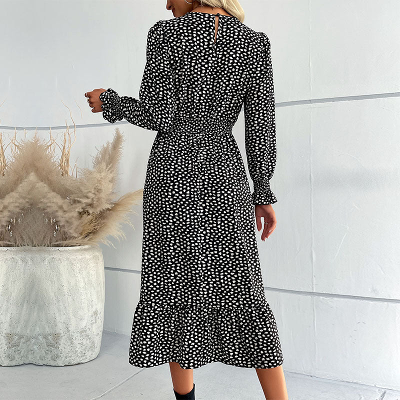 Women's midi dress in wrap look with V-neck, gathered waist and ruffle tier Mune Fashion
