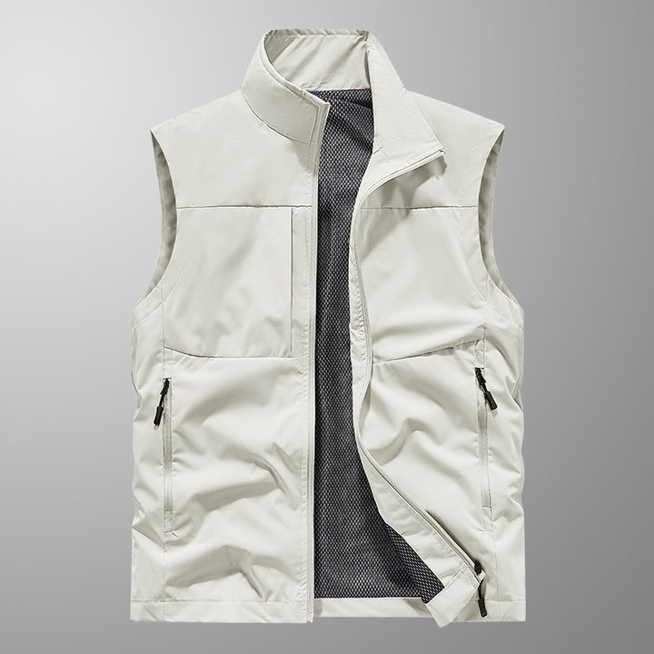 Men's lightweight windproof outdoor vest with breathable mesh lining and concealed zip pockets Mune Fashion