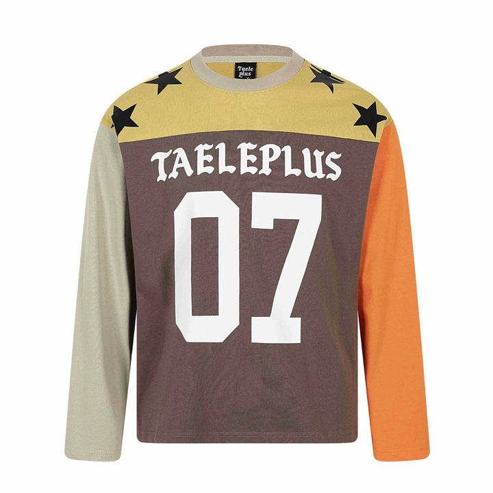 Unisex long sleeve shirt in vintage sports style with number print and star appliqués Mune Fashion