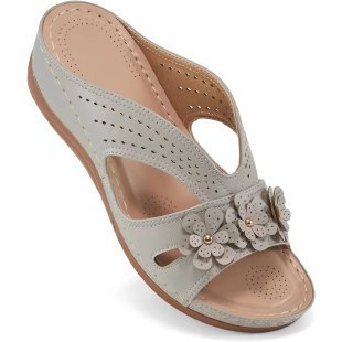 Women's comfortable wedge sandals with floral decorative trim and cushioned footbed Mune Fashion