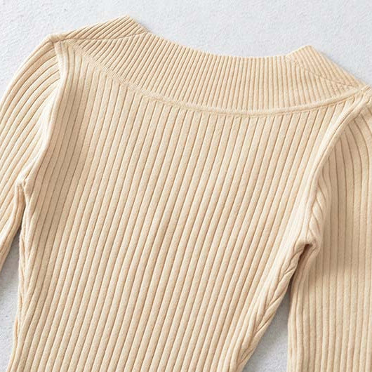 Women's Tailored Ribbed Knit Sweater with V-Neck and Shaping Structure Mune Fashion