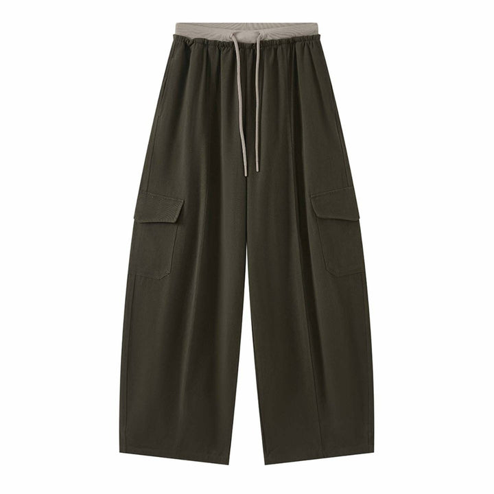 Women's loose Cargo pants with elastic waistband and large flap pockets Mune Fashion