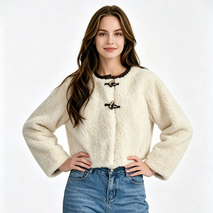 Women Short Blouson made of Teddy Fleece with Toggle Closures Mune Fashion