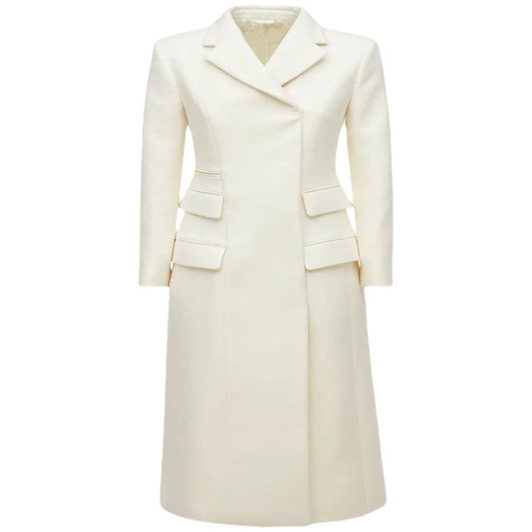 Women's long coat in a minimalist blazer style with concealed button placket and triple flap pocket Mune Fashion