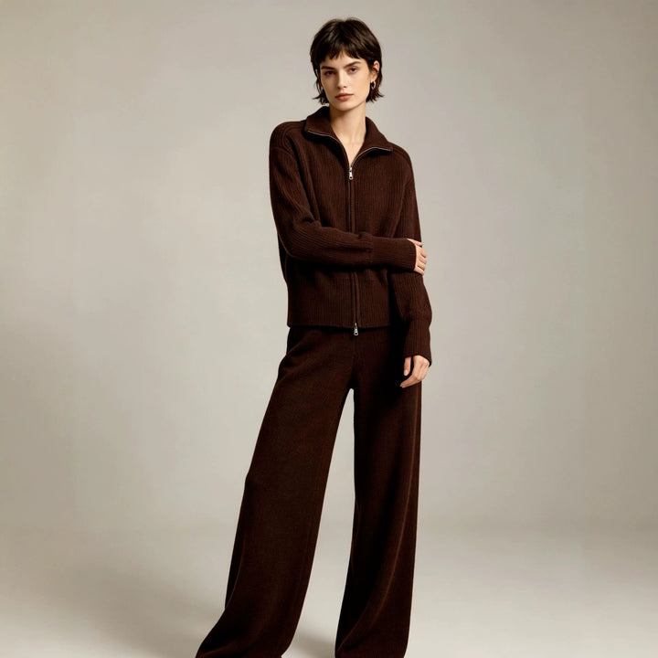 Women fine-structured knit set with zip cardigan and wide pants Mune Fashion
