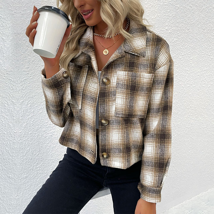 Women Check Overshirt Jacket with Boxy Short Cut and Applied Breast Pockets Mune Fashion