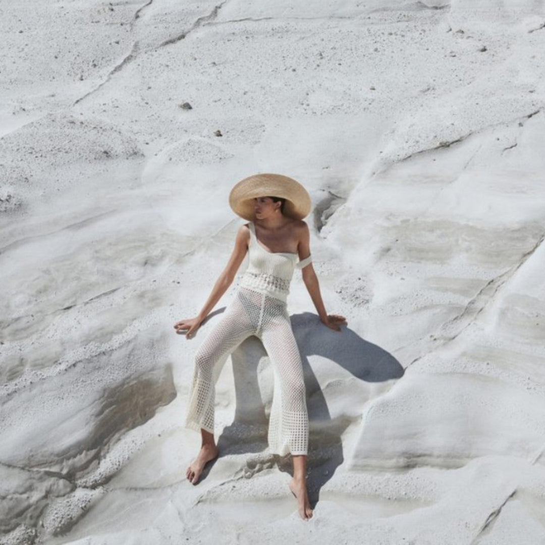 Women's airy cropped lace top and high-waisted mesh pants Mune Fashion