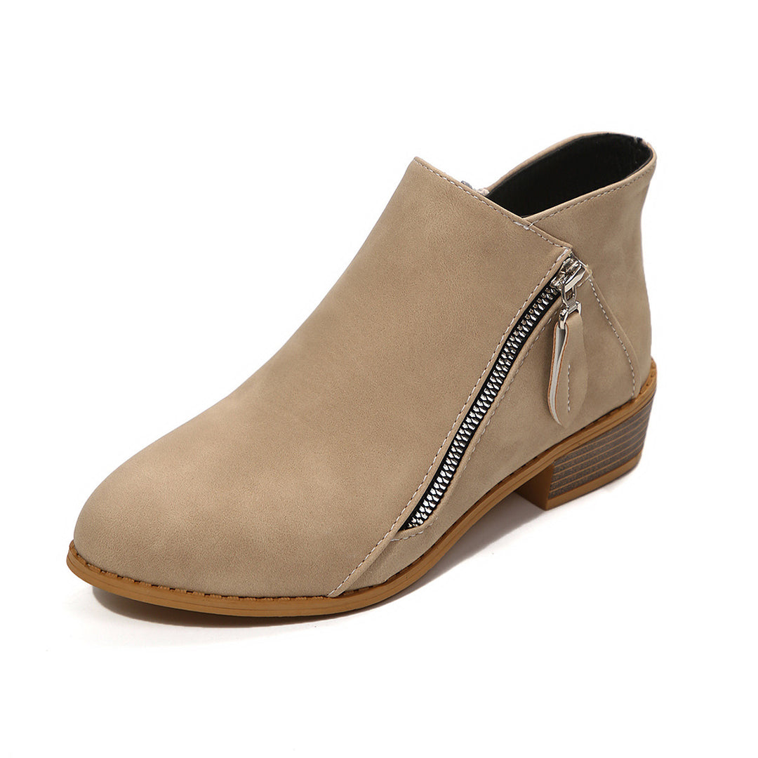Women's Short Shaft Ankle Boots with Side Zipper and Low Block Heel Mune Fashion