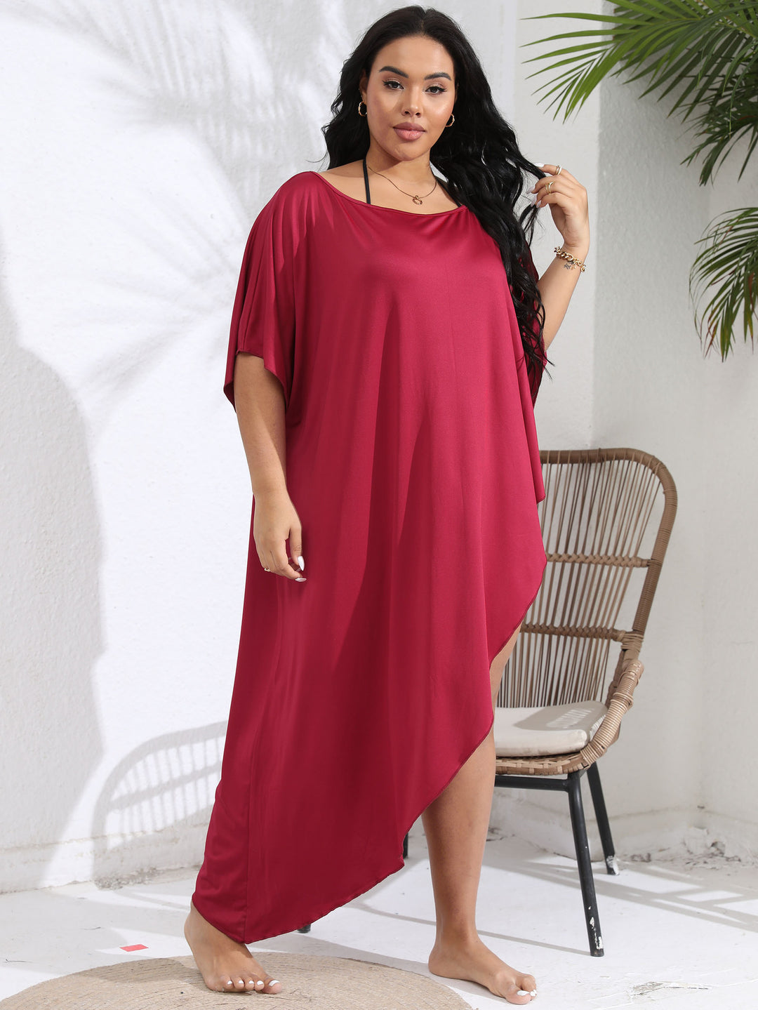 Women's airy beach cover-up with elegant asymmetrical cut Mune Fashion