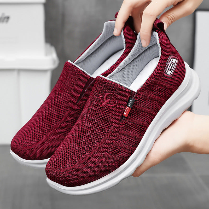 Men's breathable knitted slip-on sneaker with elastic entry and shock-absorbing EVA midsole Mune Fashion