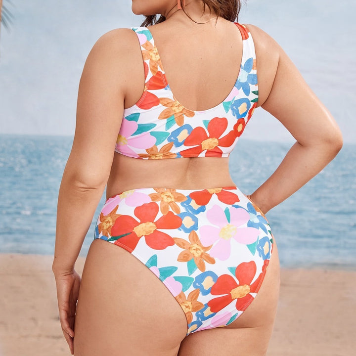 Women Bikini Set with floral design and comfortable strap closure Mune Fashion