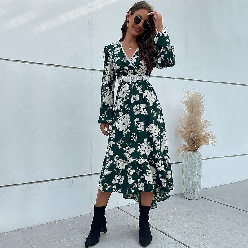 Ladies Elegant Maxi Dress with Floral Pattern and V-Neck Mune Fashion