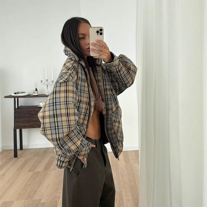 Women’s Oversized Check Coat in Boxy Cut with Zipper and Shoulder Flaps Mune Fashion