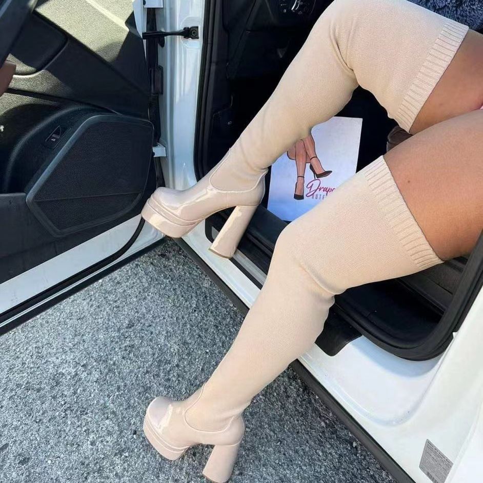 Women's over-the-knee boots with platform sole and elastic shaft construction Mune Fashion