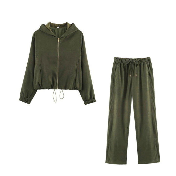 Women's short jacket in velour look with hood, full-length zipper and drawstring hem Mune Fashion