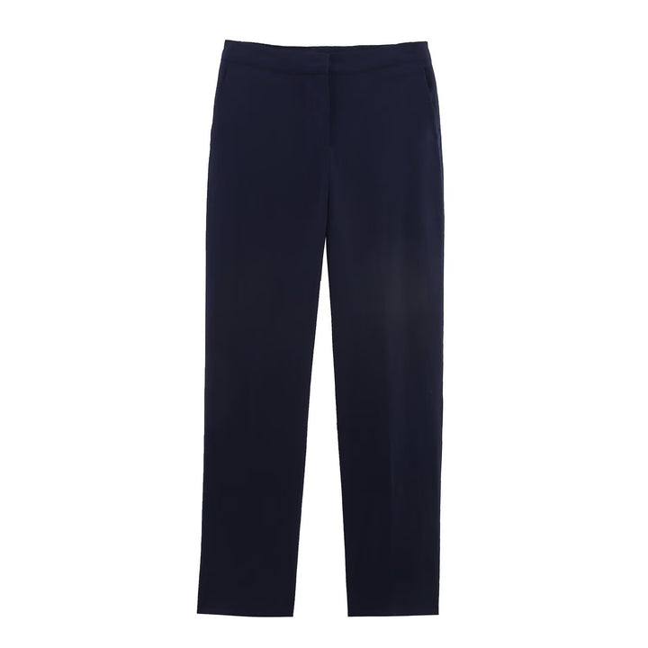 Women straight-cut fabric trousers with smooth waistband and classic silhouette Mune Fashion