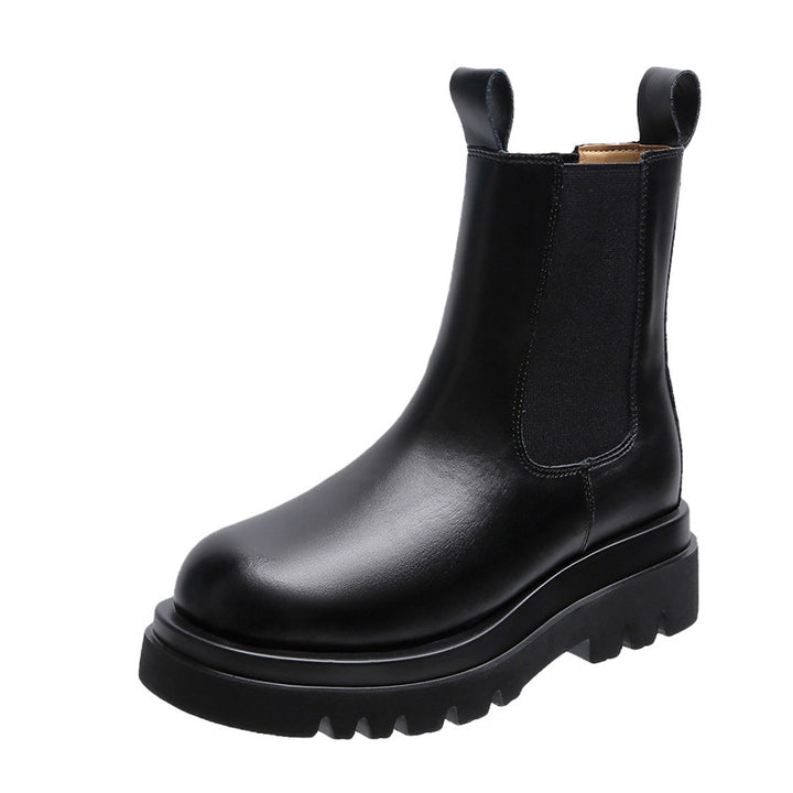 Women's Chelsea boots with elastic insert and distinctive profiled sole Mune Fashion