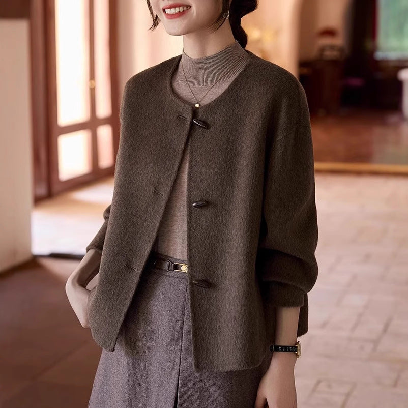 Women's fashionable and elegant cardigan Mune Fashion