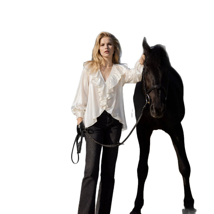 Women shimmering V-Neck ruffle blouse with balloon sleeves and elastic cuffs Mune Fashion