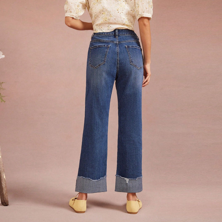 Women's High-Waisted Cropped Jeans with Wide Leg and Frayed Cuff Mune Fashion