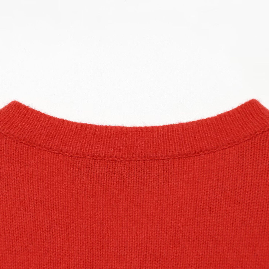 Women's fine knit cardigan with round neckline and full button placket Mune Fashion