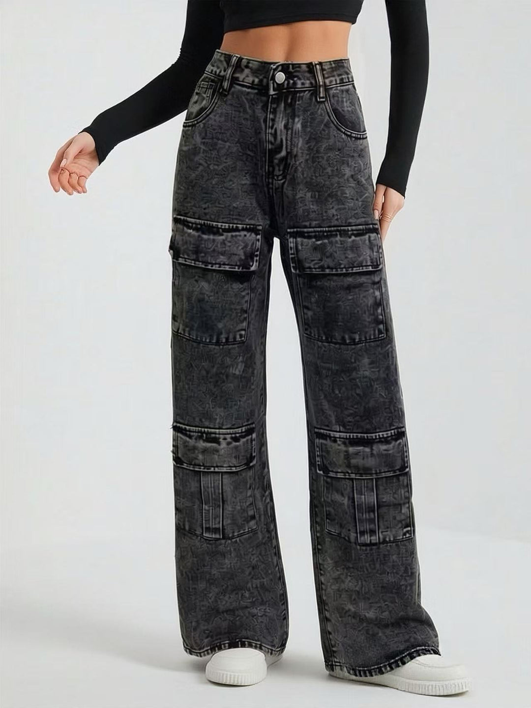 Women nan High-Waist Utility Denim Pants with applied knee patches, cargo pockets and wide flares Mune Fashion