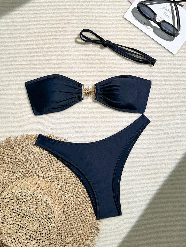 Women's bandeau bikini with decorative jewelry detail Mune Fashion