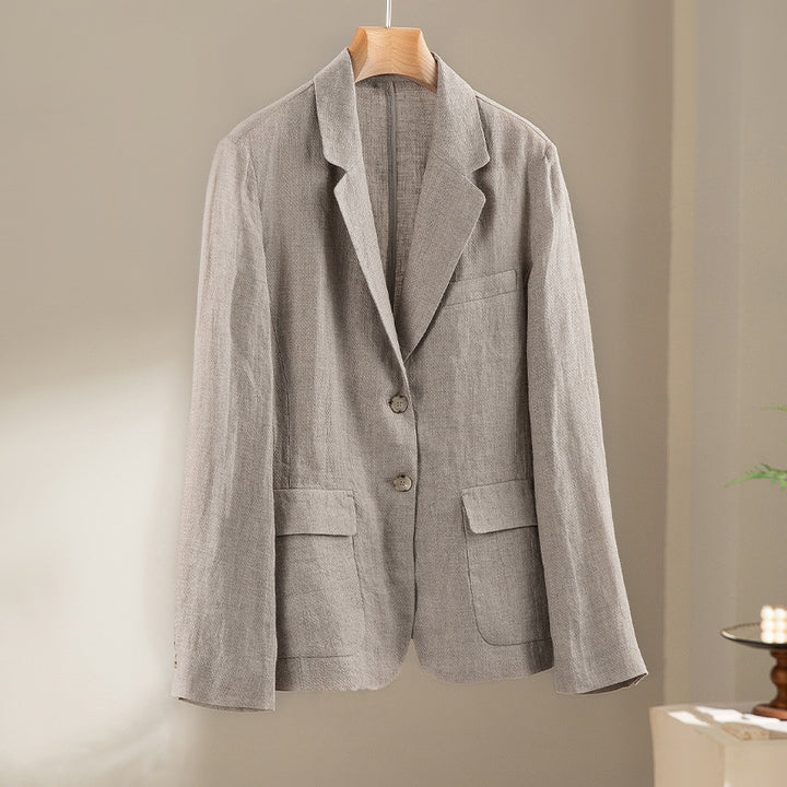 Women's lightly structured linen blazer with patch pockets and two-button closure Mune Fashion