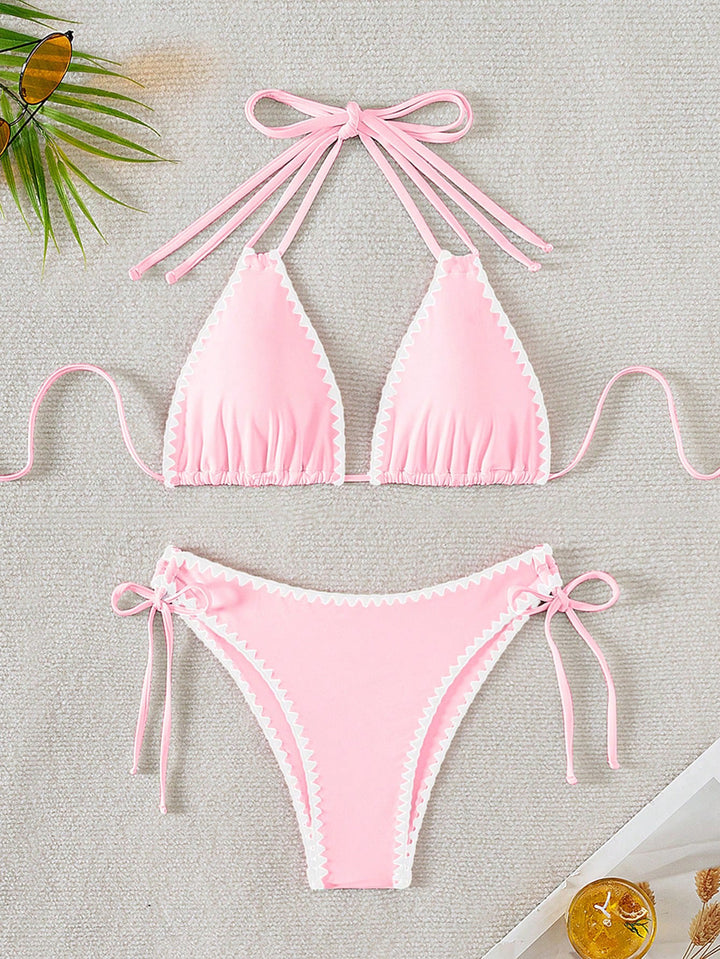 Women's triangle bikini with playful contrast seams Mune Fashion