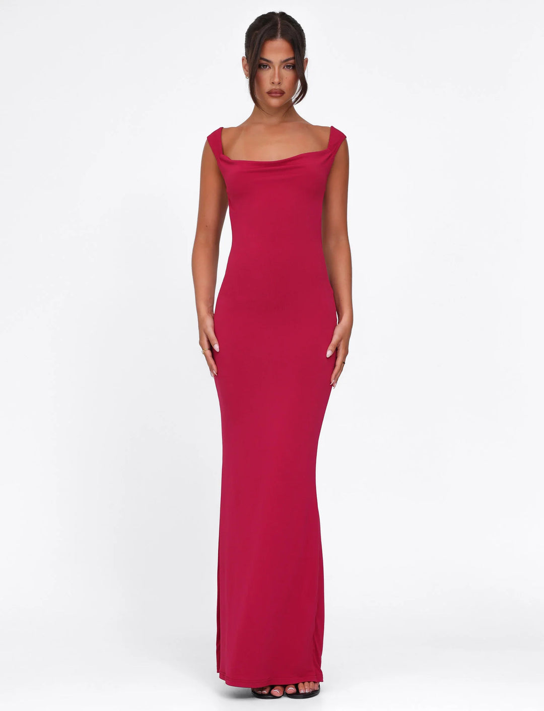 Women's body-hugging evening dress with square neckline and wide straps Mune Fashion
